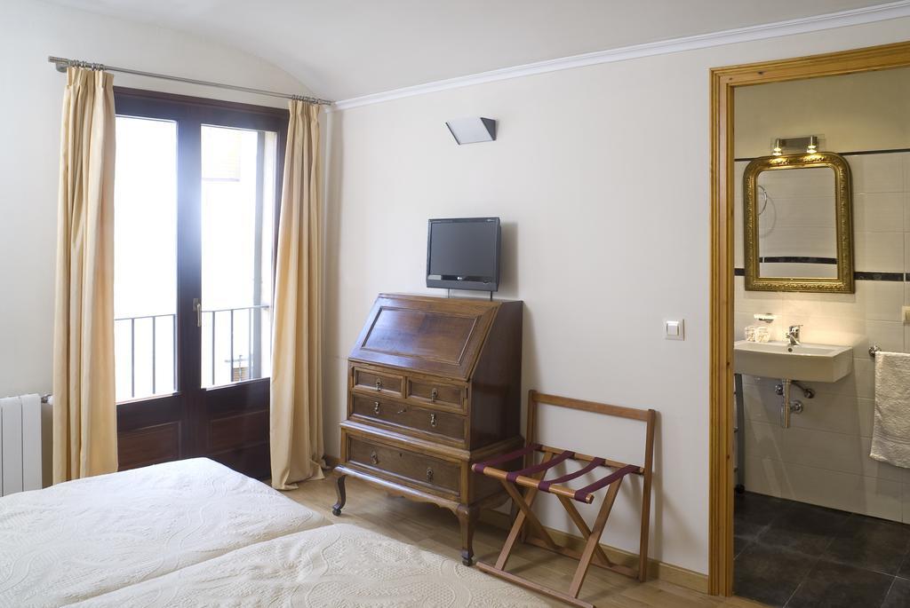 Can Garriga II I III Apartment Гаригея Екстериор снимка
