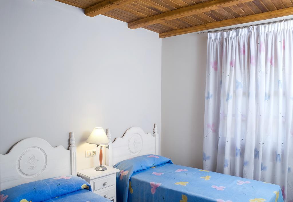 Can Garriga II I III Apartment Гаригея Екстериор снимка