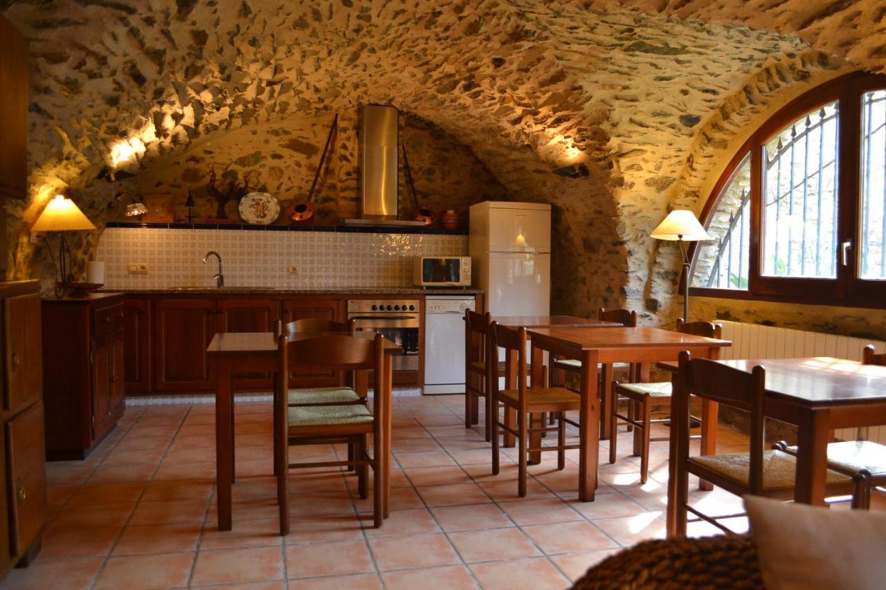 Can Garriga II I III Apartment Гаригея Екстериор снимка